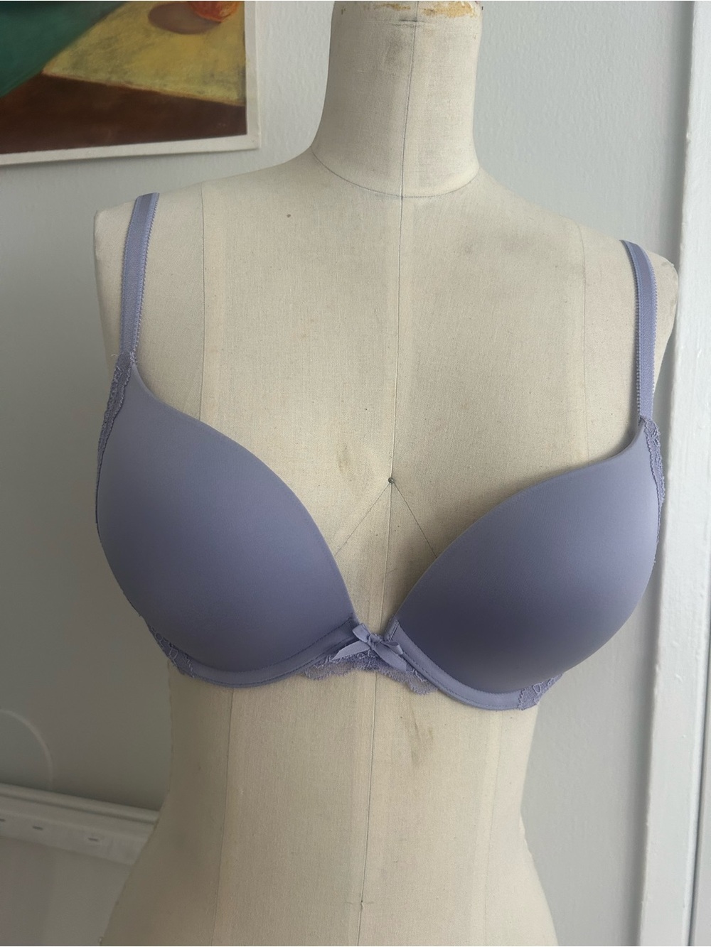 Victoria's Secret Lavender Molded push-up bra